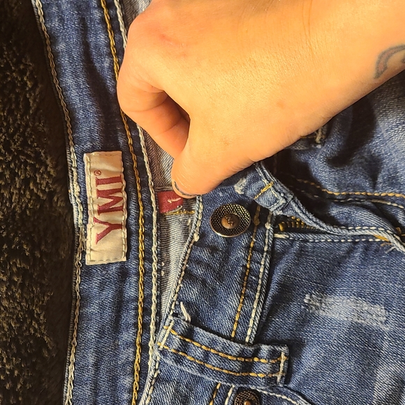 Size 1 shorts - Picture 2 of 3